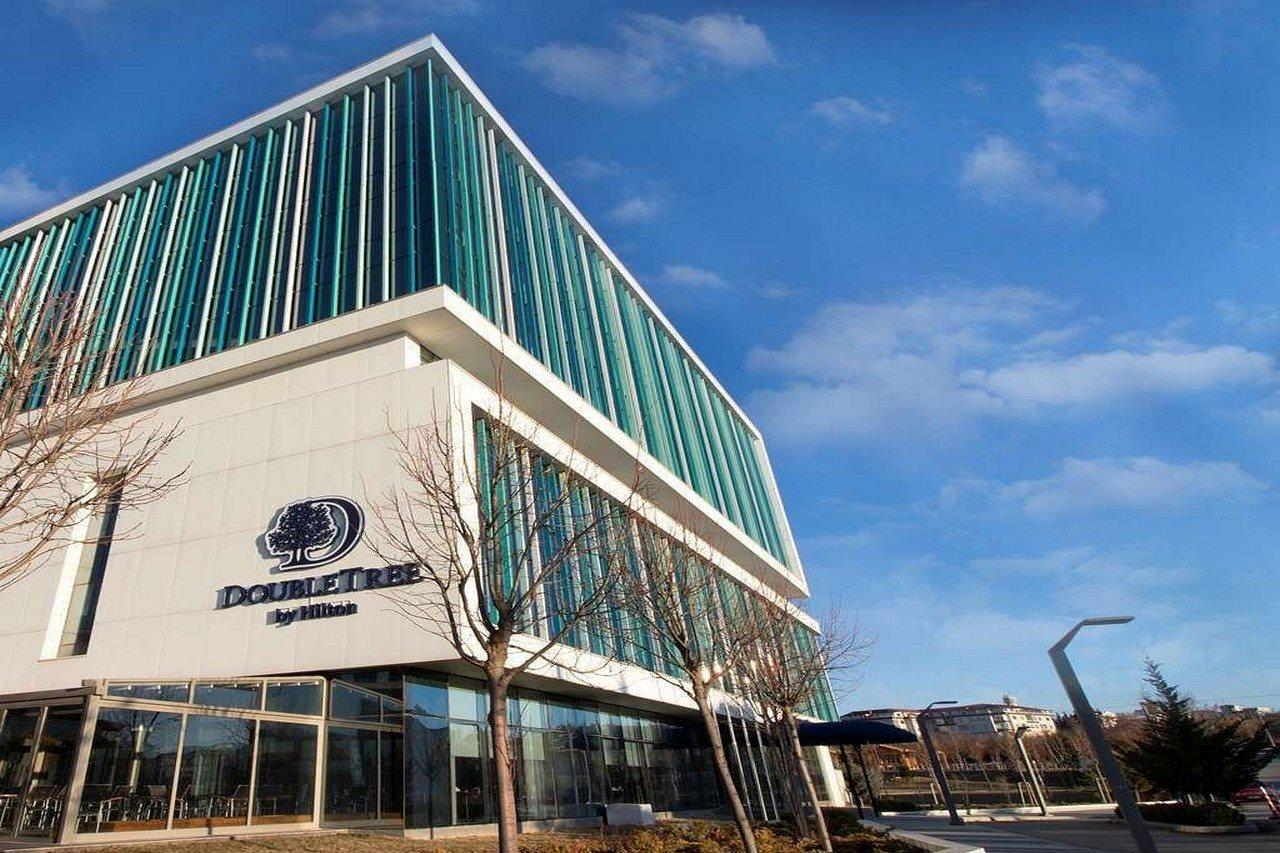 Doubletree By Hilton Ankara Incek Hotel Eksteriør billede