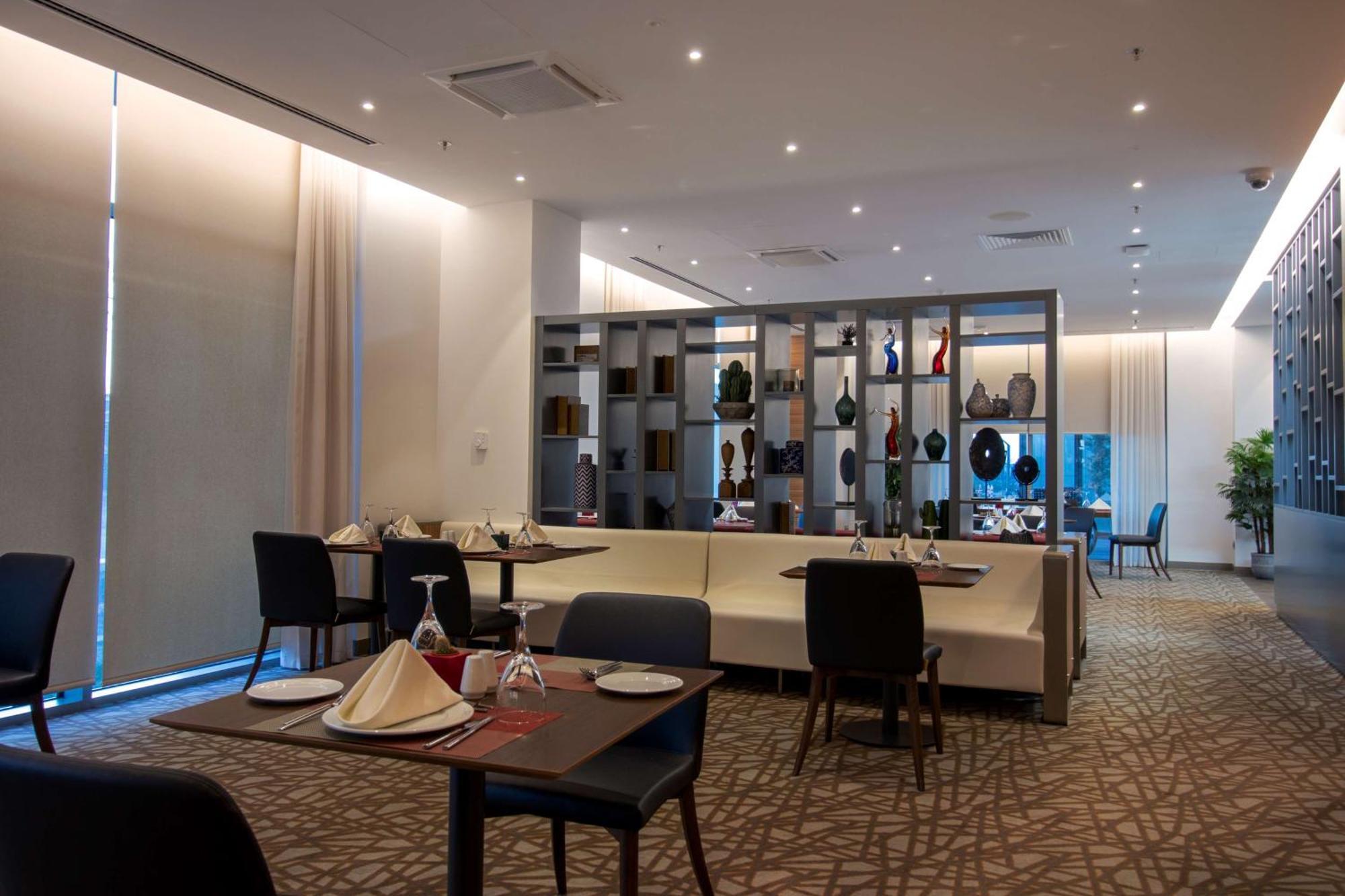 Doubletree By Hilton Ankara Incek Hotel Eksteriør billede
