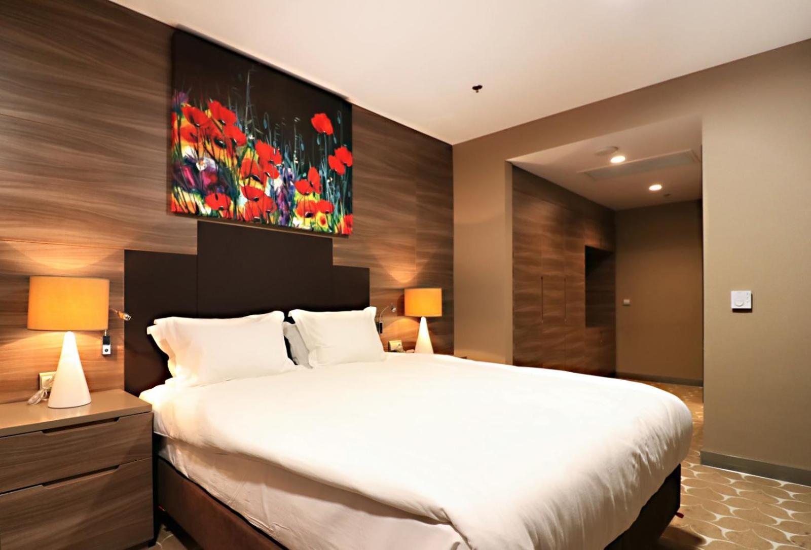 Doubletree By Hilton Ankara Incek Hotel Eksteriør billede